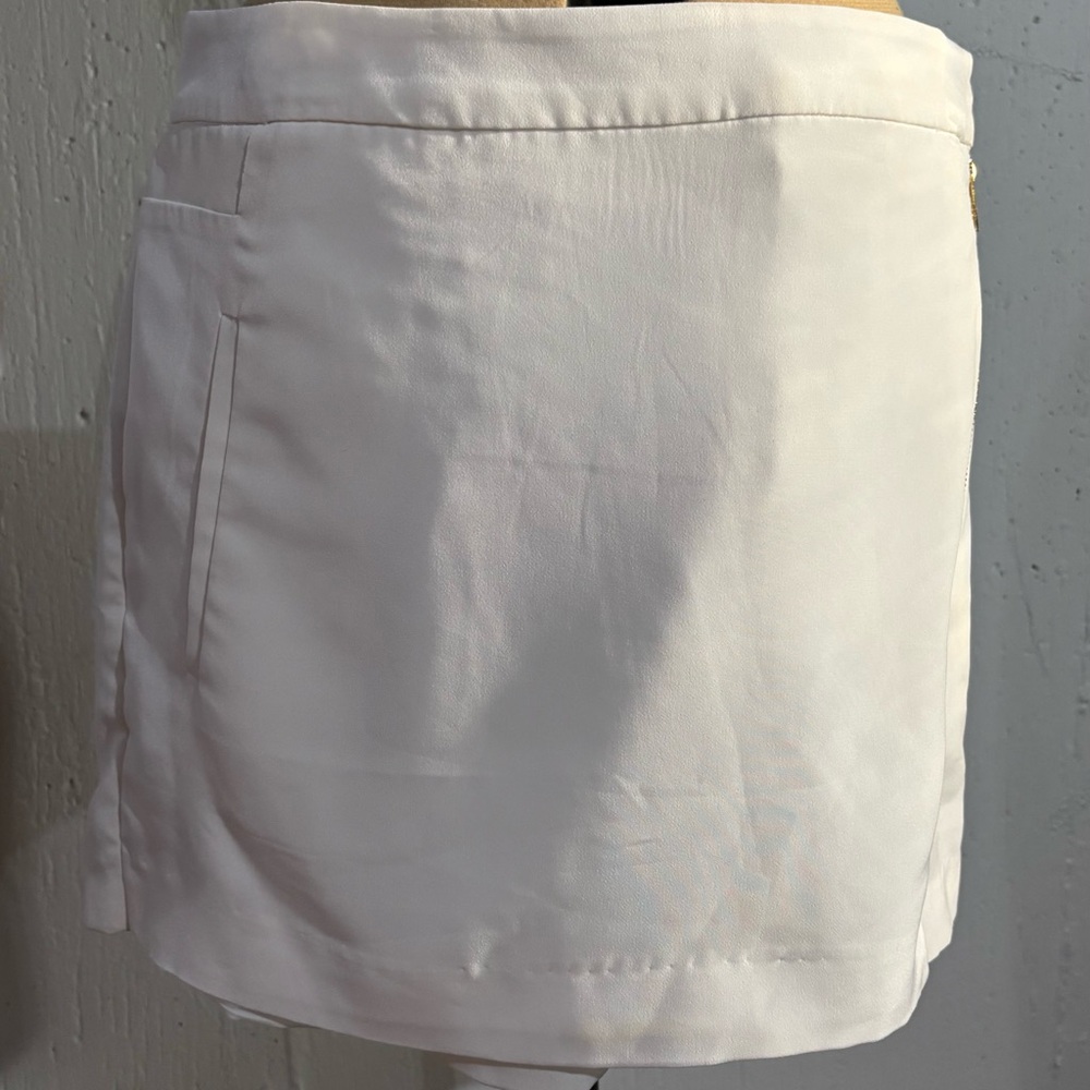 Calvin Klein White Skort